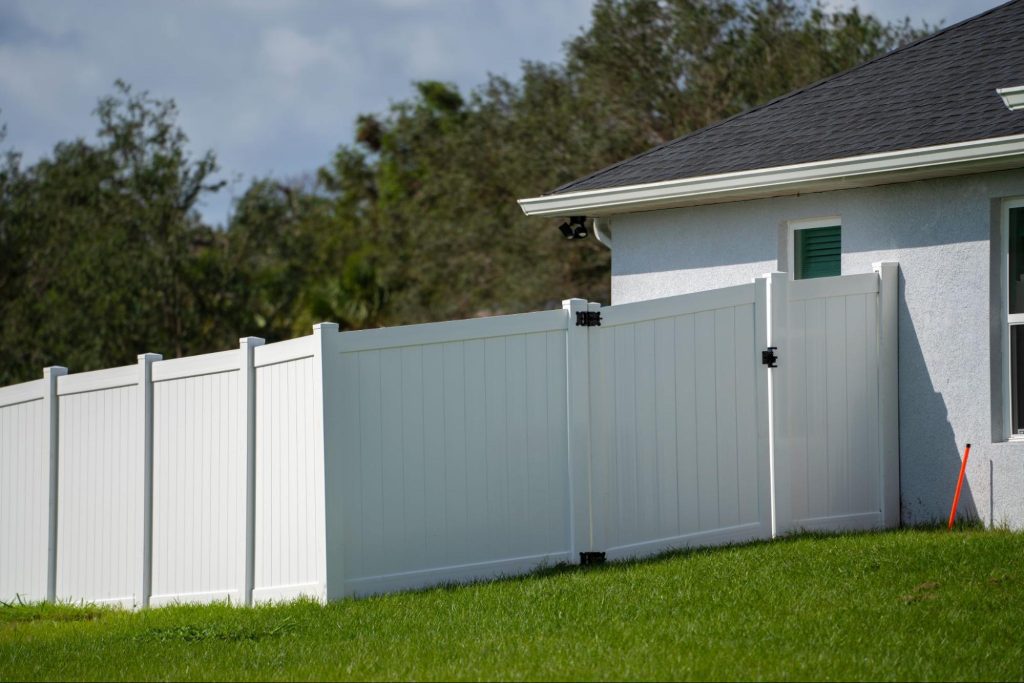 Can You Add Gates for Vinyl Fencing?